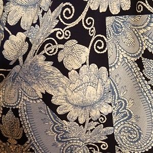 SJS Blue Navy White Floral Pattern Blouse